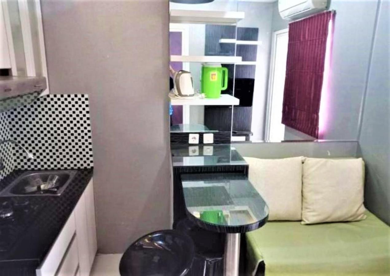Green Pramuka Apartement By Vici Jakarta Exterior photo